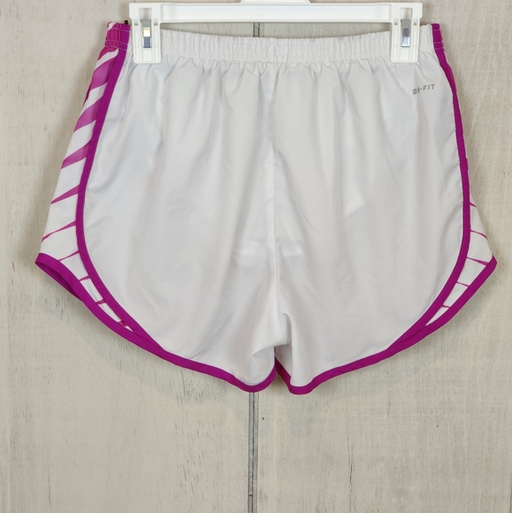 Nike White Dri-Fit Running Shorts Size Medium - Picture 2 of 9
